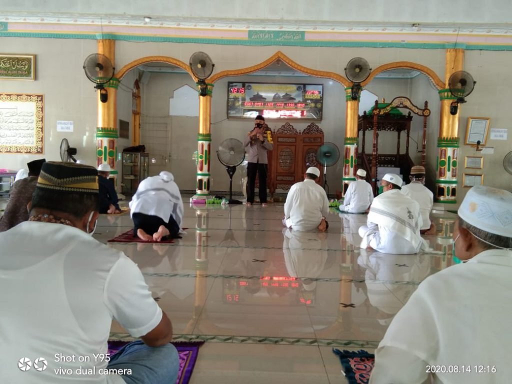 Kapolres Sosialisasi Protokol Kesehatan Di Masjid