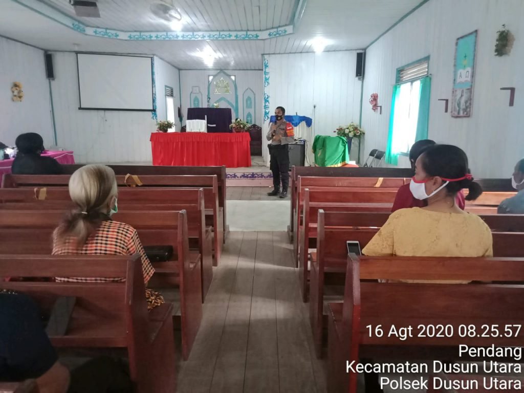 Kapolsek Dusut Berikan Edukasi ke Jemaat Gereja