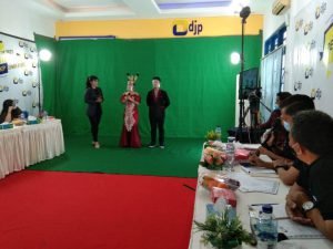 Tulus Dan Bella Juara I Duta Pajak