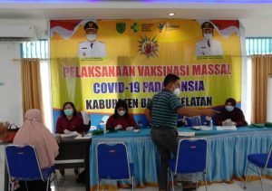 10 Hari Ribuan Guru Dan Lansia Di Vaksin
