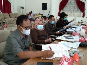 Insentif RT Dan RW Dibayar Setiap Bulan