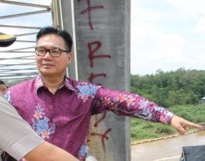 Pemkab Sekolahkan Dokter Lokal