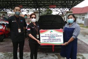 Bank Kalteng Serahkan Hadiah Mobil