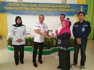 Tingkatkan Kompetensi Aparatur Desa