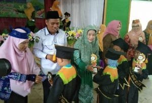 7 RA Gelar Wisuda Dan Pentas Seni Bersama