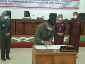 DPRD Sepakati LKPJ 2021
