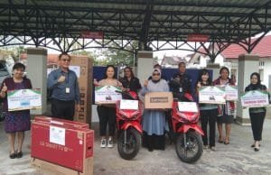 Bank Kalteng Serahkan 2 Motor Hadiah Taheta