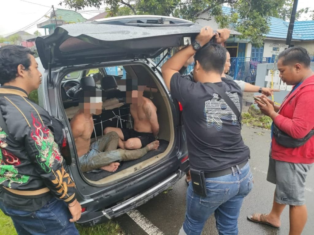 Supir Taksi Colt Tewas Dikeroyok