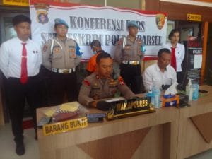 Kakek Setubuhi Cucu Hingga Tiga Kali