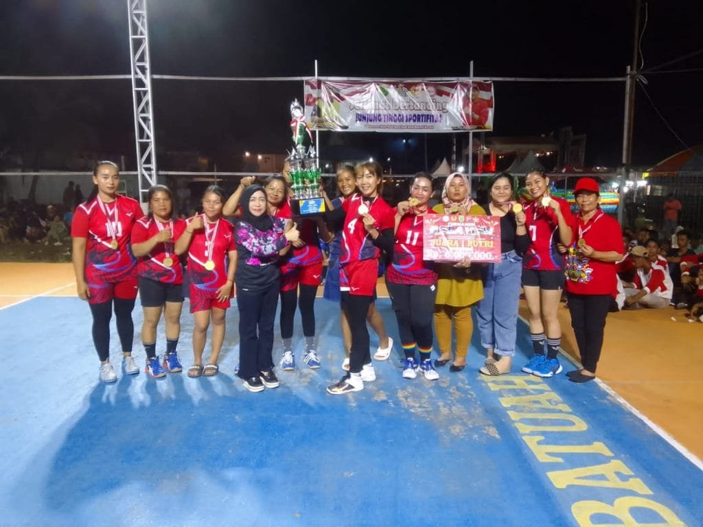 Turnamen Voli Dijuarai Bintang Barito dan Alva Putri