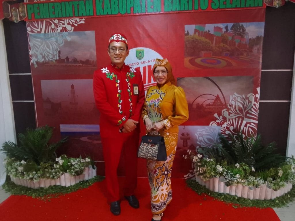 Kepala Bank Kalteng Buntok Hadiri Apel HUT Barsel