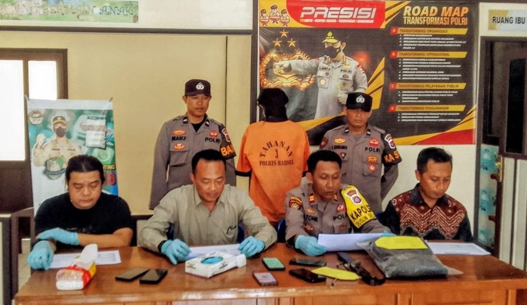 Perkelahian di Depan DPRD Barsel Sudah Ditangani Polisi