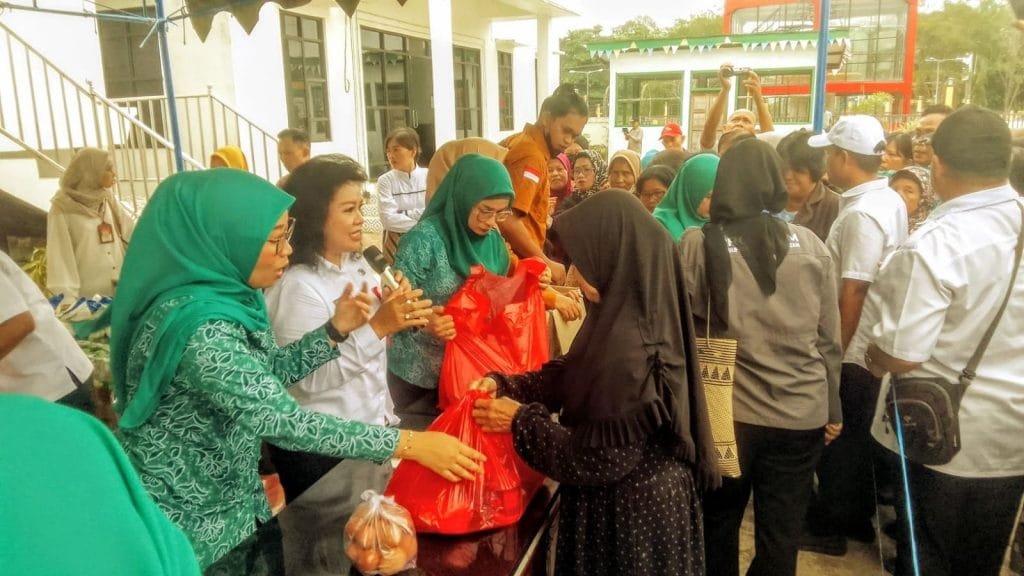 TP PKK Barsel Gelar Pasar Penyeimbang