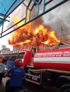 Jago Merah Lahap Hotel Anna Buntok