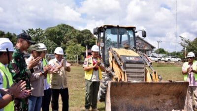 Pemkab Kobar Luncurkan Pemeliharaan Jalan melalui Program CSR Bersama Perusahaan