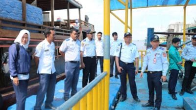 Dirjen Hubdat Tinjau Dermaga Pariwisata dan Penyeberangan di Kumai: Fokus pada Peningkatan Fasilitas dan Konektivitas