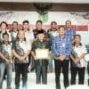 Pj Bupati Barito Selatan Terima Penghargaan dari PWI Pusat