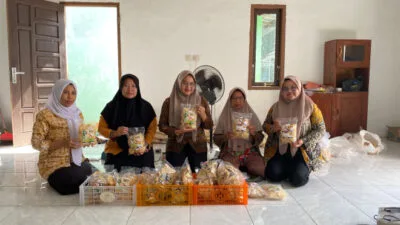 Disperindagkop UKM Kobar Lakukan Pendataan Pelaku IKM untuk Sertifikat Halal, NIB, dan P-IRT