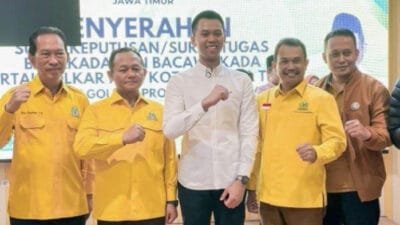 Relawan Pro Jokowi Deklarasikan Dukungan untuk Firhando Gumelar sebagai Cawali, Tantangan bagi Nurochman-Heli