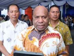 Kejutan Pilkada: Mathius Fakhiri Menggantikan Paulus Waterpauw sebagai Bacalon Gubernur Papua dari Golkar