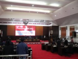 Tujuh Fraksi DPRD Mura Sampaikan Pemandangan Umum terhadap Raperda di Rapat Paripurna