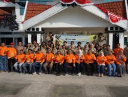 Pj Bupati Barsel Lepas Mahasiswa KKN UGM Yogyakarta Setelah Dua Bulan Mengabdi