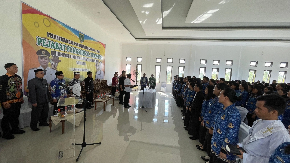 penguatan-kinerja-asn,-pemkab-barsel-lantik-ratusan-pejabat-fungsional