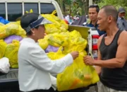 Gerak Cepat PUPR Barsel: Ribuan Paket Sembako untuk Warga Terdampak Banjir