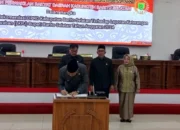 Bupati Barsel Apresiasi DPRD dan Tegaskan Komitmen atas Rekomendasi LKPJ 2024