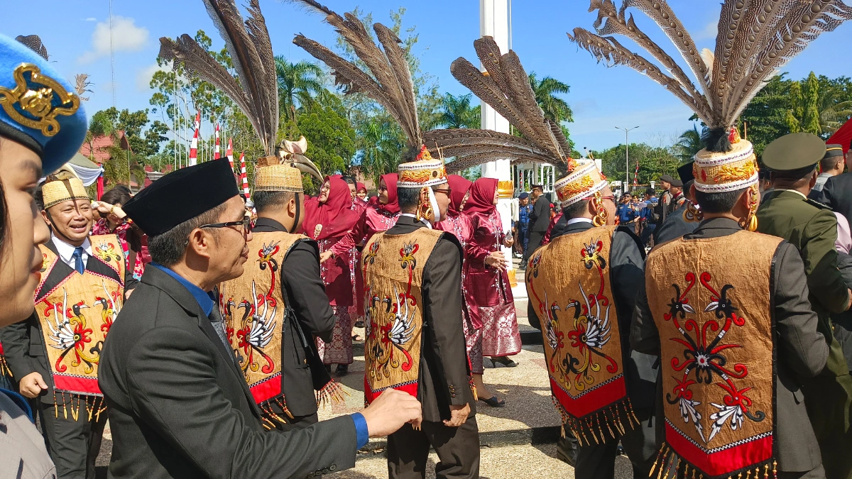 wakil-ketua-dprd-barsel-apresiasi-dedikasi-polres-pada-peringatan-hari-bhayangkara-ke-79