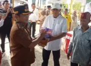 Pemkab Barsel Gelar Safari Ramadhan di Mengkatip, Sediakan 808 Paket Sembako Murah