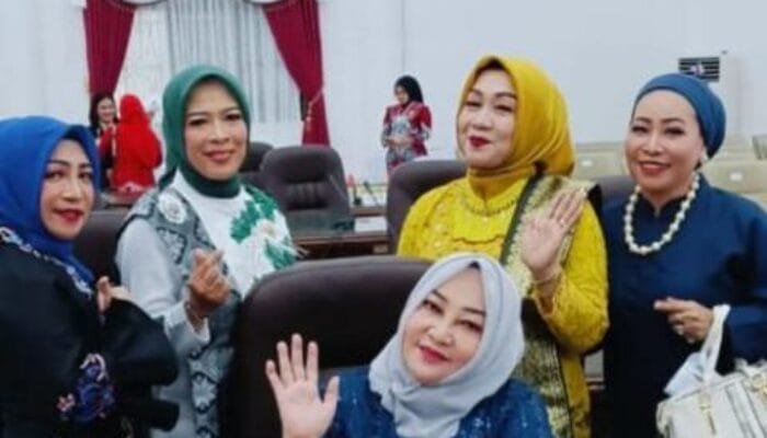 Kades Menjadi Figur Masyarakat