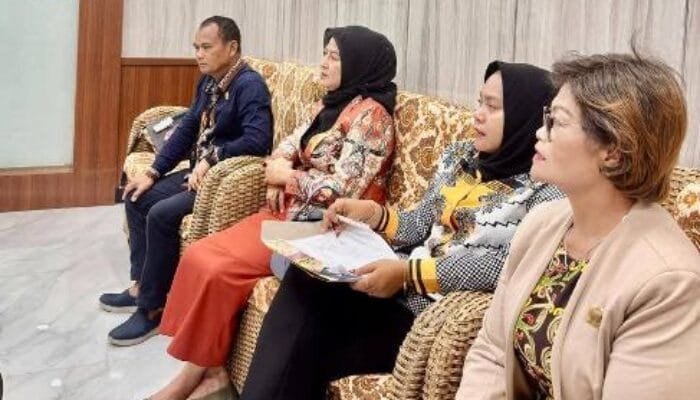 Pedagang Jangan Mudah Menaikan Barang