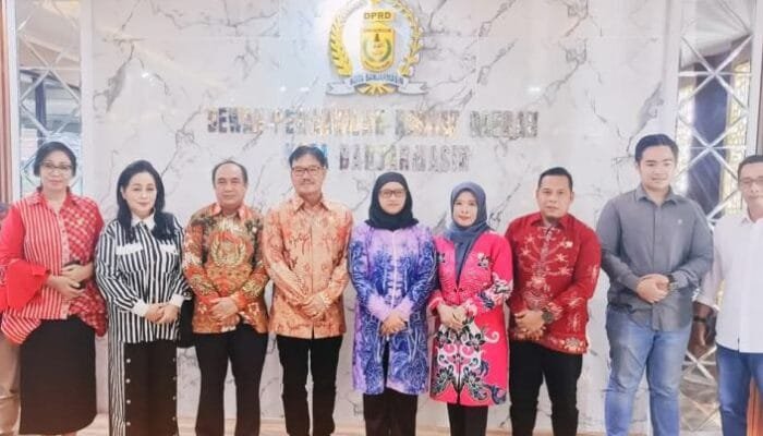 Pahlawan Tidak Hanya Dikenang